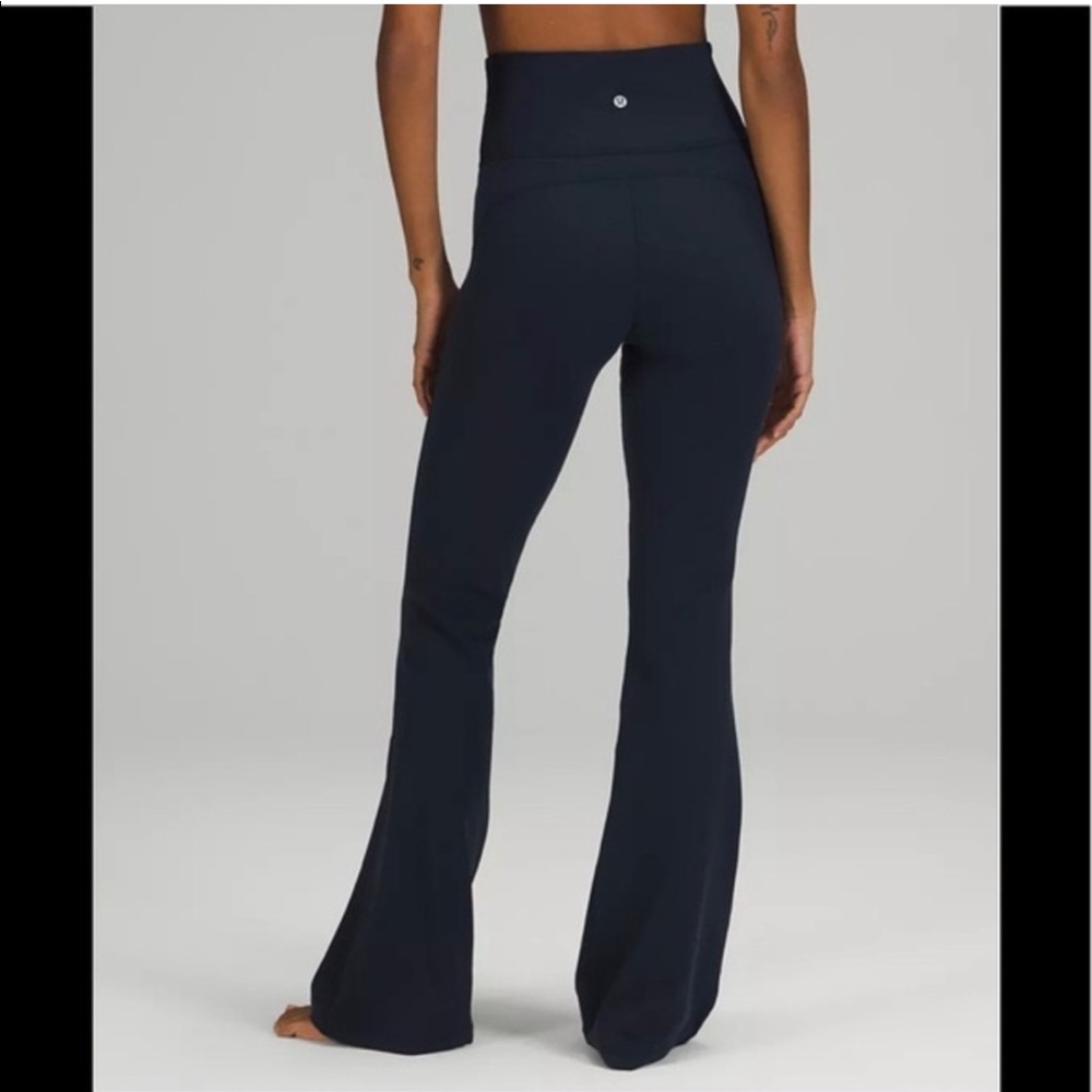 Lululemon Groove Super-High-Rise Flared Pant Nulu * BLACK - Picture 5 of 14